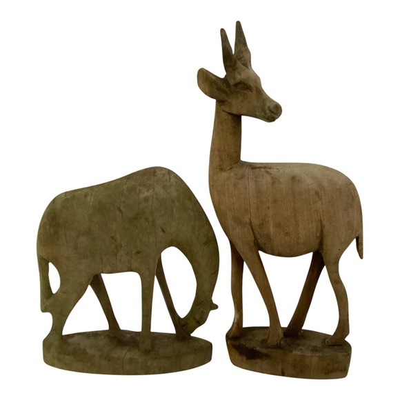Vintage Hand-Carved Wooden Antelope Figurines – Set of 2 - Picture 10 of 12